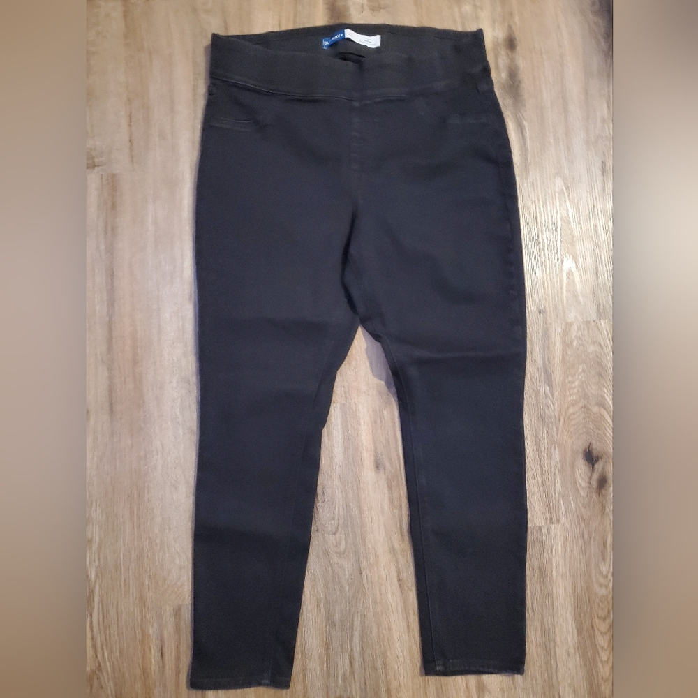 Old Navy size 14 adjustable waist skinny black jeans